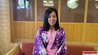 41-jara japana edzino trompas sian edzon kaj la knaboj seksumas pro mono. Azia hundino amas nigran harplenan kukan sekson, tatuojn kaj pimojn. masturbante staranta hundeto IFOM OSAKAPORN