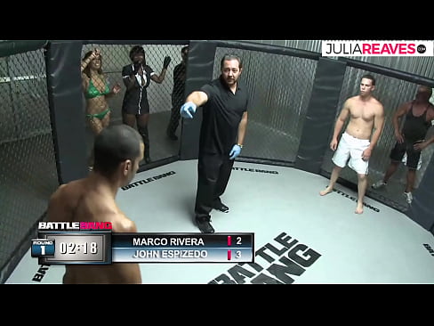 ❤️ Ultimate Fighter fikas numeron knabinon tuj post batalo en la ringo ❤️ Bonega sekso ĉe ni ☑